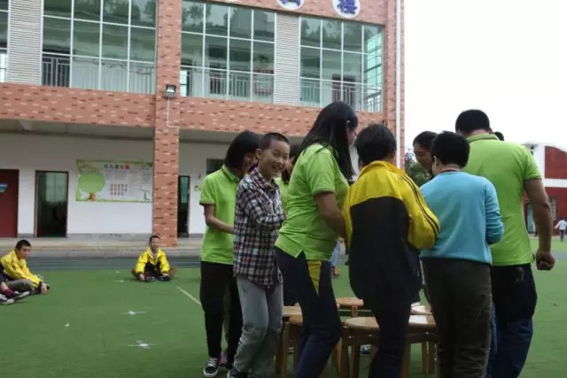 延綿大愛五百公里,廣東博皓實(shí)鷹隊(duì)情牽江西上猶縣特殊教育學(xué)校-8