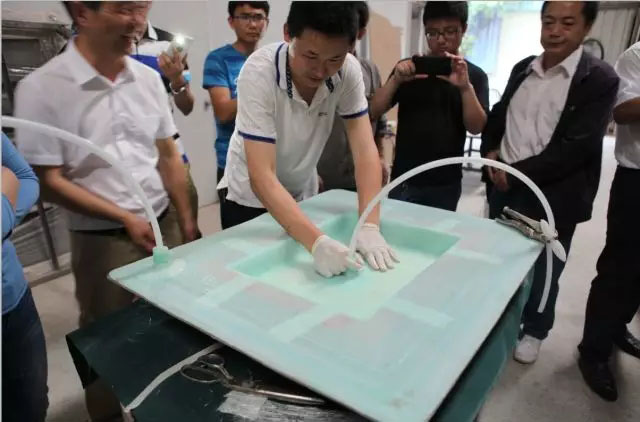 廣東博皓致力于幫助客戶成長(zhǎng),為客戶創(chuàng)造價(jià)值,開(kāi)辦培訓(xùn)班,不遺余力地和他們一起投身到行業(yè)交流互惠的活動(dòng)之中