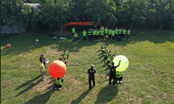 廣東博皓“技?jí)喝盒壅l(shuí)知曉,賽場(chǎng)風(fēng)云見真曉”第五屆運(yùn)動(dòng)會(huì) -11