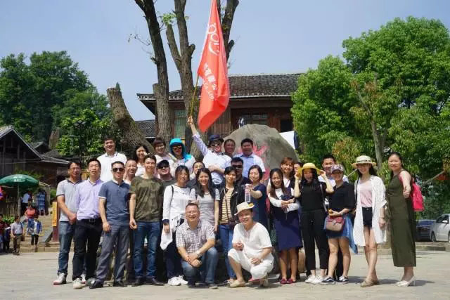 2017年5月12-14日、19-21日，博皓全體家人分兩批游黔東南